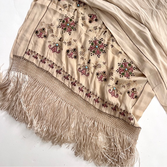 Vintage Silk Embroidered Beaded Scarf Shawl Stole Wrap Fringe Beige Soft 104x26” - Picture 2 of 16